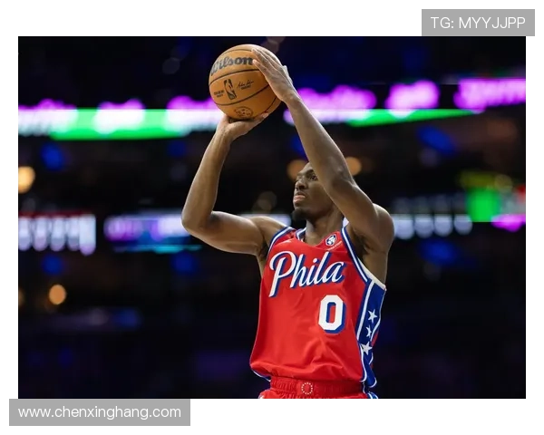 76人半场领先22分马克西独得18分勇士首节仅得10分表现惨淡